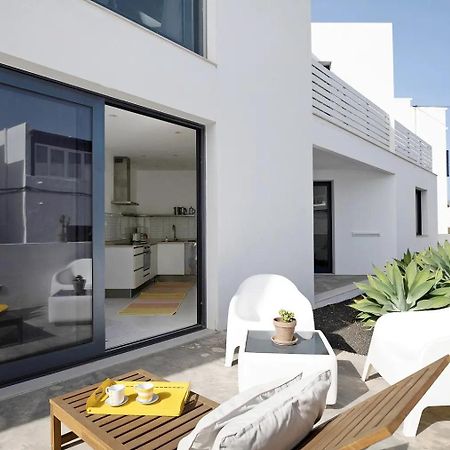 Casa Anclada En Arrieta Apartment Ариета Екстериор снимка